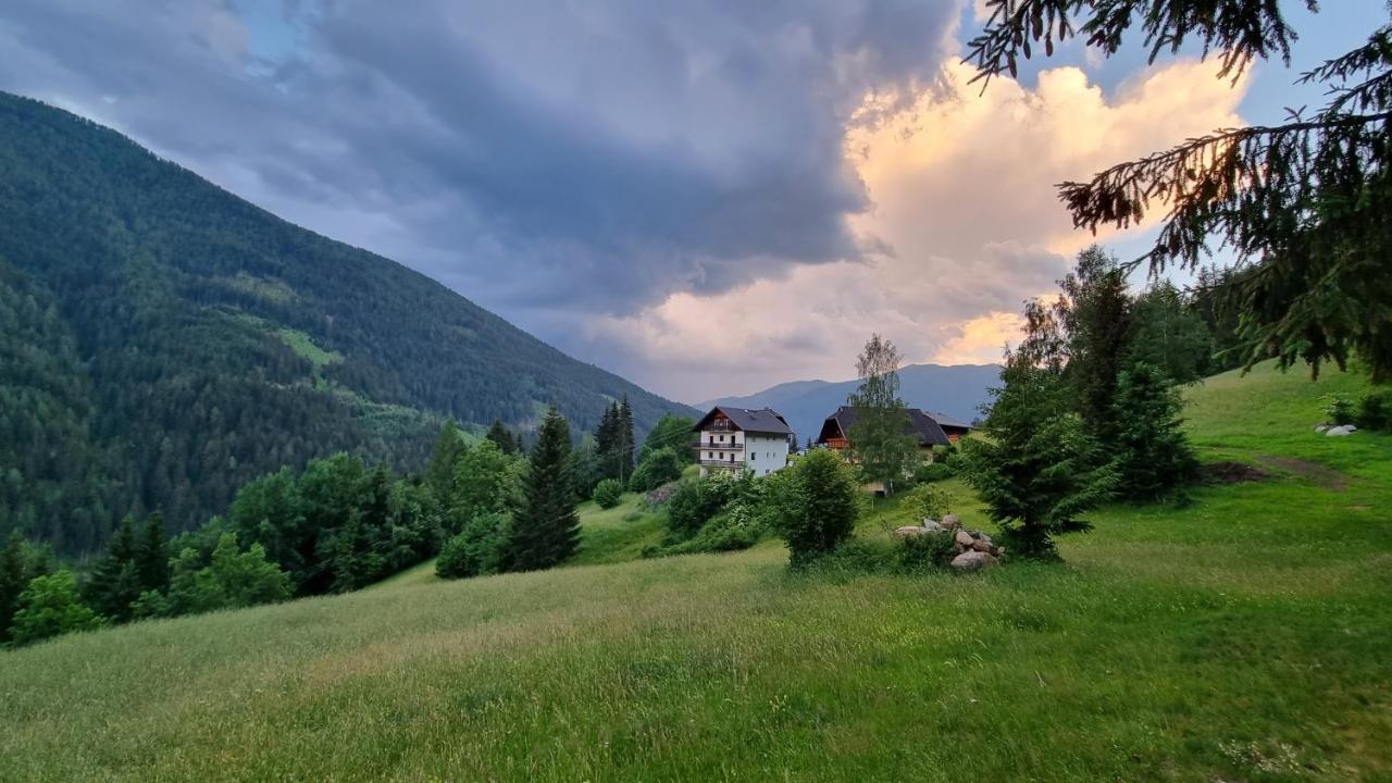 Ferienwohnungen Rabensteiner Bad Kleinkirchheim Exteriör bild